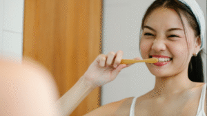 pasta gigi herbal alami
